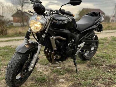 Ямаха FZ6 2005 у Бердичеве на Automoto.ua Чорний Ямаха FZ6, об'ємом двигуна 0.6 л та пробігом 20 тис. км за 5500 $, фото 1 на Automoto.ua