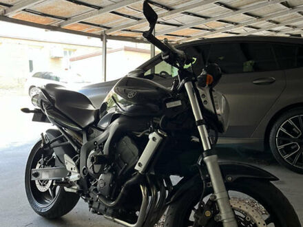 Черный Ямаха FZ6, объемом двигателя 0.6 л и пробегом 55 тыс. км за 4000 $, фото 1 на Automoto.ua