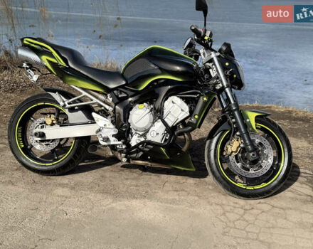 Черный Ямаха FZ6, объемом двигателя 0.6 л и пробегом 10 тыс. км за 5700 $, фото 1 на Automoto.ua