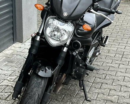 Чорний Ямаха FZ6, об'ємом двигуна 0.6 л та пробігом 48 тис. км за 6500 $, фото 1 на Automoto.ua