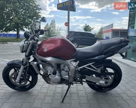 Красный Ямаха FZ6, объемом двигателя 0.6 л и пробегом 25 тыс. км за 4999 $, фото 5 на Automoto.ua