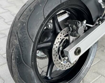Красный Ямаха FZ6, объемом двигателя 0.6 л и пробегом 25 тыс. км за 4999 $, фото 20 на Automoto.ua