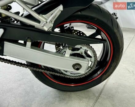 Ямаха FZ6, объемом двигателя 0.6 л и пробегом 40 тыс. км за 4699 $, фото 11 на Automoto.ua