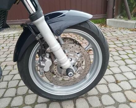 Ямаха FZ6, объемом двигателя 0.6 л и пробегом 70 тыс. км за 4200 $, фото 7 на Automoto.ua