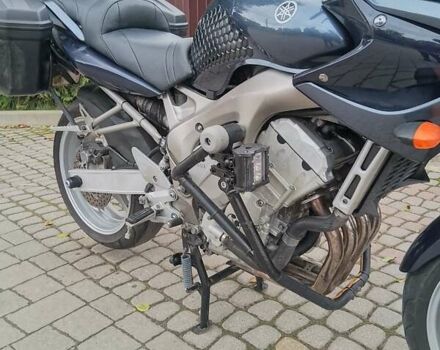 Ямаха FZ6, объемом двигателя 0.6 л и пробегом 70 тыс. км за 4200 $, фото 6 на Automoto.ua