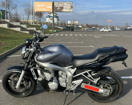 Серый Ямаха FZ6, объемом двигателя 0.6 л и пробегом 35 тыс. км за 5300 $, фото 2 на Automoto.ua