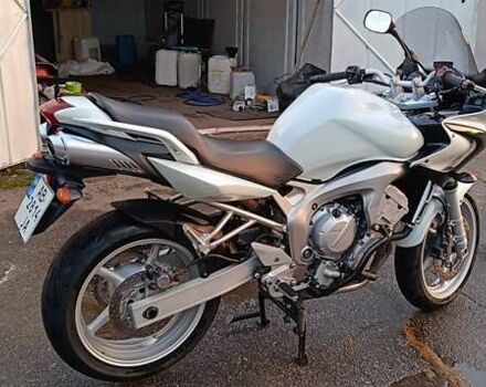 Серый Ямаха FZ6, объемом двигателя 0 л и пробегом 34 тыс. км за 4200 $, фото 1 на Automoto.ua