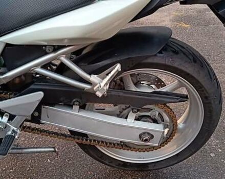 Сірий Ямаха FZ6, об'ємом двигуна 0.6 л та пробігом 37 тис. км за 4000 $, фото 25 на Automoto.ua