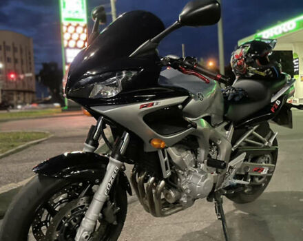 Серый Ямаха FZ6, объемом двигателя 0.6 л и пробегом 19 тыс. км за 2599 $, фото 2 на Automoto.ua