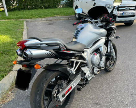 Серый Ямаха FZ6, объемом двигателя 0.6 л и пробегом 19 тыс. км за 2599 $, фото 12 на Automoto.ua