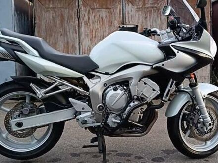 Сірий Ямаха FZ6, об'ємом двигуна 0.6 л та пробігом 37 тис. км за 4000 $, фото 1 на Automoto.ua