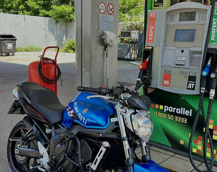 Синий Ямаха FZ6, объемом двигателя 0.6 л и пробегом 41 тыс. км за 5300 $, фото 1 на Automoto.ua