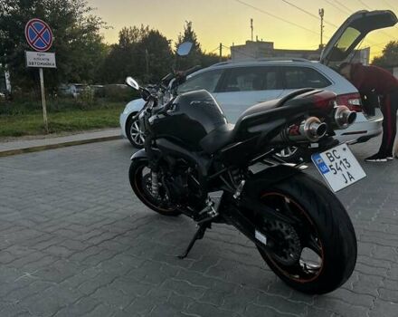 Черный Ямаха FZ6 Fazer, объемом двигателя 0 л и пробегом 30 тыс. км за 5000 $, фото 4 на Automoto.ua