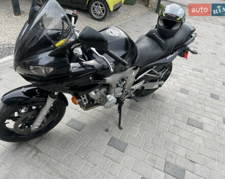 Черный Ямаха FZ6 Fazer, объемом двигателя 0.6 л и пробегом 27 тыс. км за 5000 $, фото 3 на Automoto.ua