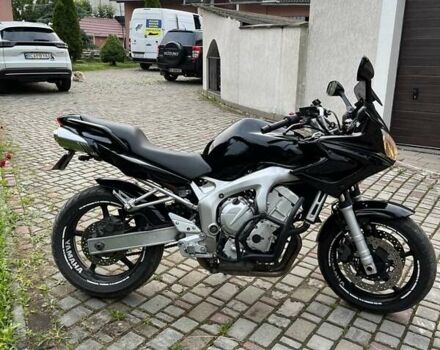 Черный Ямаха FZ6 Fazer, объемом двигателя 0.6 л и пробегом 51 тыс. км за 4400 $, фото 2 на Automoto.ua