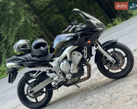 Черный Ямаха FZ6 Fazer, объемом двигателя 0.6 л и пробегом 27 тыс. км за 5000 $, фото 1 на Automoto.ua