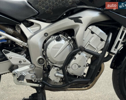 Черный Ямаха FZ6 Fazer, объемом двигателя 0.6 л и пробегом 49 тыс. км за 4300 $, фото 13 на Automoto.ua