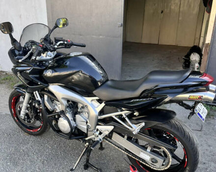 Черный Ямаха FZ6 Fazer, объемом двигателя 0.6 л и пробегом 68 тыс. км за 3900 $, фото 4 на Automoto.ua