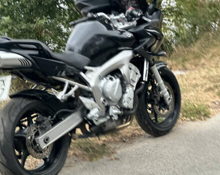 Черный Ямаха FZ6 Fazer, объемом двигателя 0.6 л и пробегом 58 тыс. км за 4100 $, фото 6 на Automoto.ua
