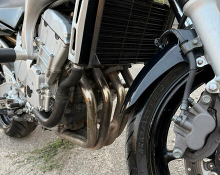 Черный Ямаха FZ6 Fazer, объемом двигателя 0.6 л и пробегом 48 тыс. км за 4100 $, фото 8 на Automoto.ua