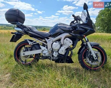 Черный Ямаха FZ6 Fazer, объемом двигателя 0 л и пробегом 30 тыс. км за 4950 $, фото 1 на Automoto.ua