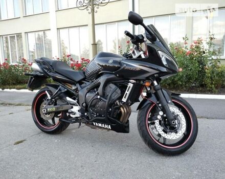 Черный Ямаха FZ6 Fazer, объемом двигателя 0.6 л и пробегом 52 тыс. км за 5000 $, фото 10 на Automoto.ua