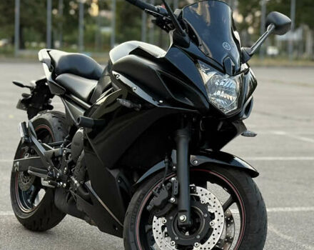 Черный Ямаха FZ6 Fazer, объемом двигателя 0.6 л и пробегом 26 тыс. км за 6500 $, фото 2 на Automoto.ua