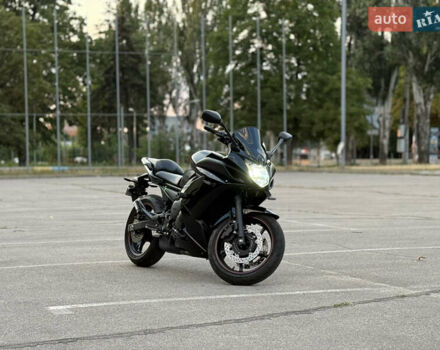 Черный Ямаха FZ6 Fazer, объемом двигателя 0.6 л и пробегом 26 тыс. км за 6500 $, фото 1 на Automoto.ua