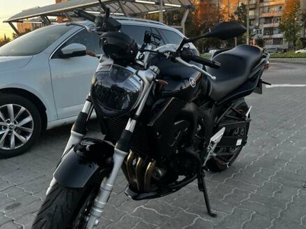 Черный Ямаха FZ6 Fazer, объемом двигателя 0 л и пробегом 30 тыс. км за 5000 $, фото 1 на Automoto.ua