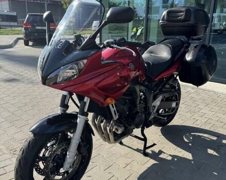 Красный Ямаха FZ6 Fazer, объемом двигателя 0.6 л и пробегом 31 тыс. км за 5499 $, фото 4 на Automoto.ua