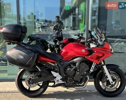 Красный Ямаха FZ6 Fazer, объемом двигателя 0.6 л и пробегом 31 тыс. км за 5499 $, фото 1 на Automoto.ua
