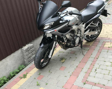 Серый Ямаха FZ6 Fazer, объемом двигателя 0.6 л и пробегом 52 тыс. км за 4500 $, фото 8 на Automoto.ua