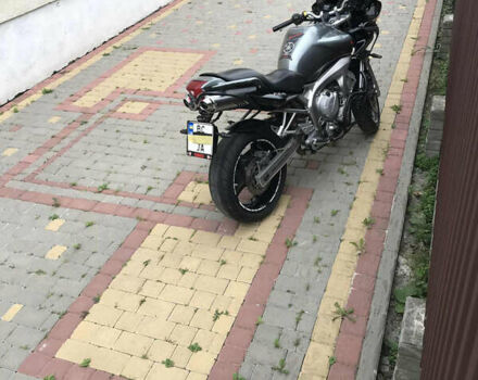 Серый Ямаха FZ6 Fazer, объемом двигателя 0.6 л и пробегом 52 тыс. км за 4500 $, фото 9 на Automoto.ua
