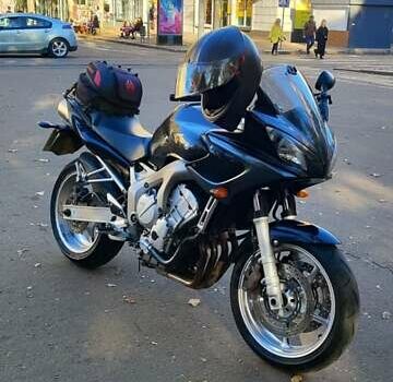 Серый Ямаха FZ6 Fazer, объемом двигателя 0.6 л и пробегом 85 тыс. км за 4000 $, фото 9 на Automoto.ua