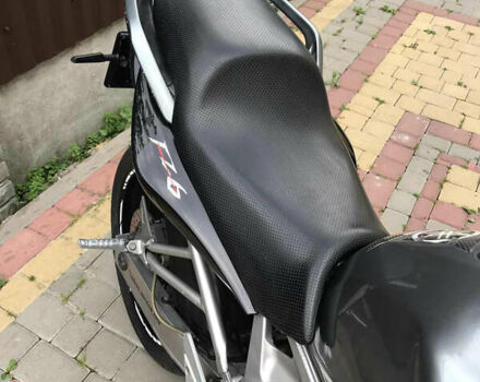 Серый Ямаха FZ6 Fazer, объемом двигателя 0.6 л и пробегом 52 тыс. км за 4500 $, фото 4 на Automoto.ua