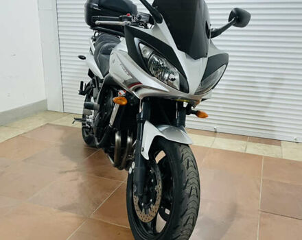 Серый Ямаха FZ6 Fazer, объемом двигателя 0.6 л и пробегом 51 тыс. км за 6300 $, фото 9 на Automoto.ua