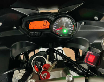 Серый Ямаха FZ6 Fazer, объемом двигателя 0.6 л и пробегом 51 тыс. км за 6300 $, фото 14 на Automoto.ua