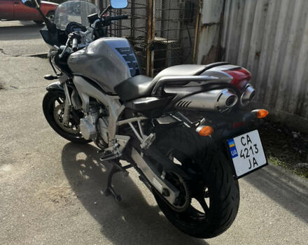 Серый Ямаха FZ6 Fazer, объемом двигателя 0.6 л и пробегом 29 тыс. км за 5000 $, фото 10 на Automoto.ua