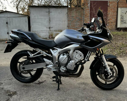 Серый Ямаха FZ6 Fazer, объемом двигателя 0.6 л и пробегом 29 тыс. км за 5000 $, фото 5 на Automoto.ua