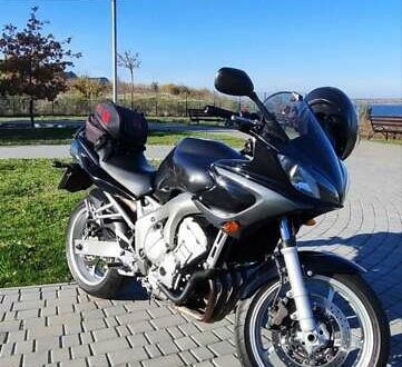 Серый Ямаха FZ6 Fazer, объемом двигателя 0.6 л и пробегом 85 тыс. км за 4000 $, фото 1 на Automoto.ua