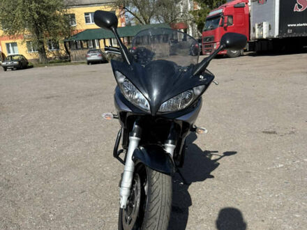 Ямаха FZ6 Fazer 2008 у Чернігові на Automoto.ua Сірий Ямаха FZ6 Fazer, об'ємом двигуна 0.6 л та пробігом 52 тис. км за 5400 $, фото 1 на Automoto.ua