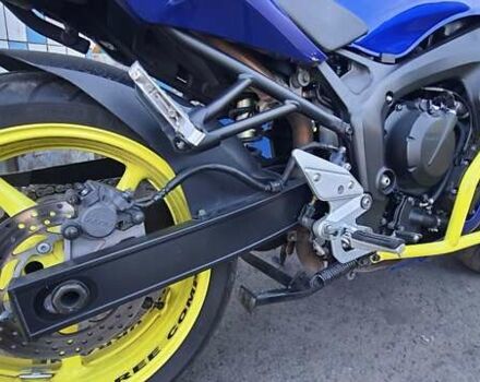 Синий Ямаха FZ6 Fazer, объемом двигателя 0.6 л и пробегом 23 тыс. км за 6500 $, фото 4 на Automoto.ua
