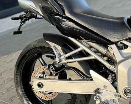 Чорний Ямаха FZ6 N, об'ємом двигуна 0.6 л та пробігом 28 тис. км за 4799 $, фото 15 на Automoto.ua