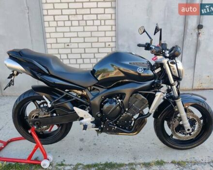 Черный Ямаха FZ6 N, объемом двигателя 0.6 л и пробегом 40 тыс. км за 5249 $, фото 2 на Automoto.ua