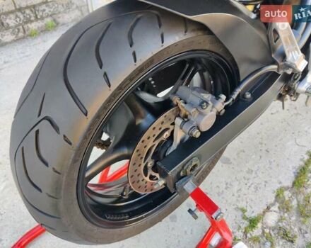 Черный Ямаха FZ6 N, объемом двигателя 0.6 л и пробегом 40 тыс. км за 5249 $, фото 6 на Automoto.ua