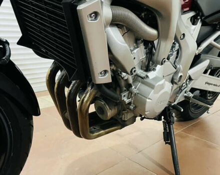 Красный Ямаха FZ6 N, объемом двигателя 0.6 л и пробегом 56 тыс. км за 4900 $, фото 2 на Automoto.ua