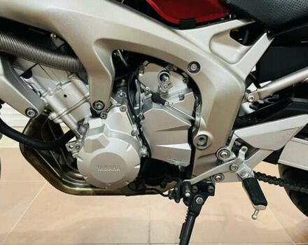 Красный Ямаха FZ6 N, объемом двигателя 0.6 л и пробегом 56 тыс. км за 4900 $, фото 3 на Automoto.ua