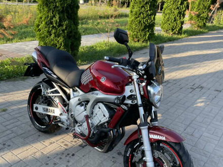 Ямаха FZ6 N 2004 в Дубно на Automoto.ua Красный Ямаха FZ6 N, объемом двигателя 0.6 л и пробегом 51 тыс. км за 4100 $, фото 1 на Automoto.ua