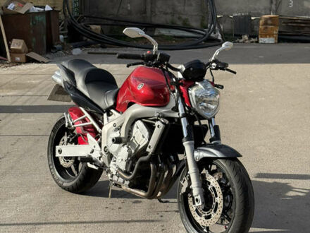 Ямаха FZ6 N 2004 в Нежине на Automoto.ua Красный Ямаха FZ6 N, объемом двигателя 0.6 л и пробегом 79 тыс. км за 4499 $, фото 1 на Automoto.ua
