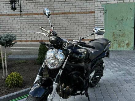 Ямаха FZ6 N 2005 в Новомосковске на Automoto.ua Ямаха FZ6 N, объемом двигателя 0.6 л и пробегом 43 тыс. км за 4100 $, фото 1 на Automoto.ua
